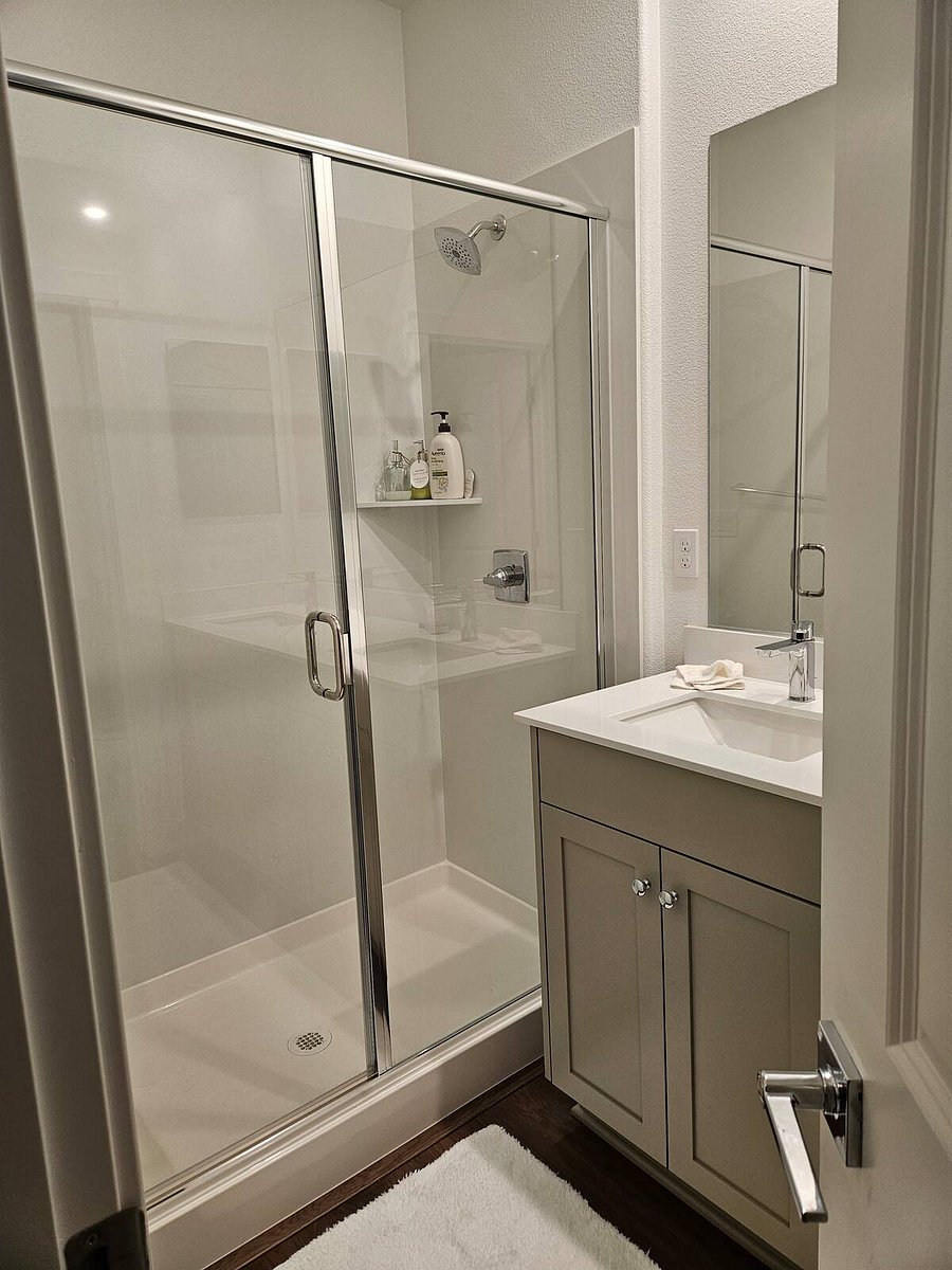 Furnished Finder property 898431_2 photo 3