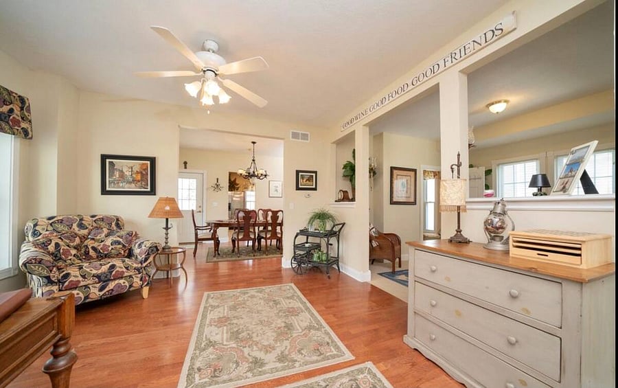 Furnished Finder property 898437_1 photo 11