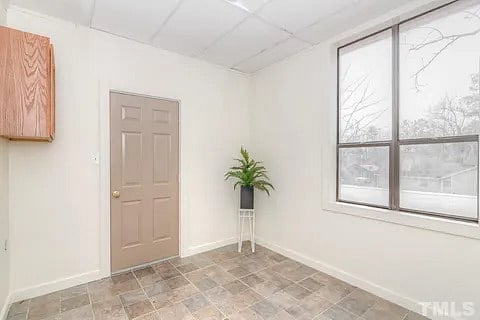 Furnished Finder property 898447_1 photo 7