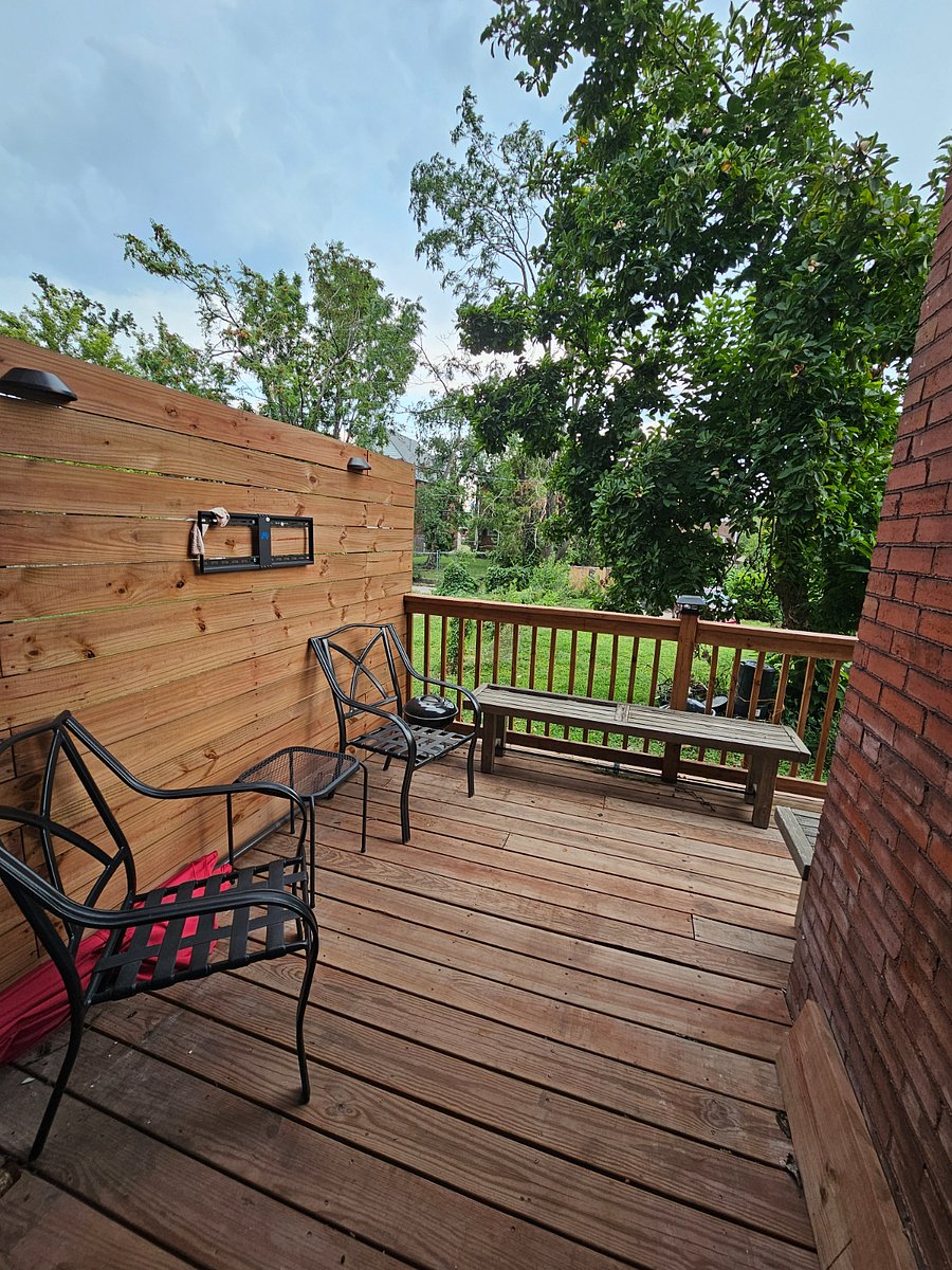 Furnished Finder property 898453_1 photo 8