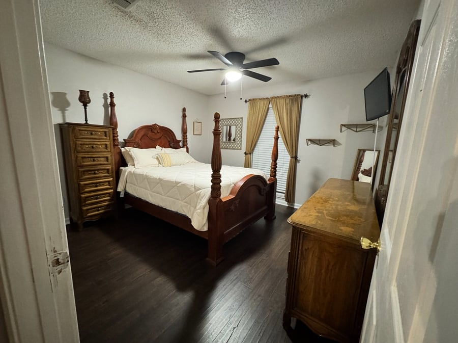 Furnished Finder property 898459_1 photo 12