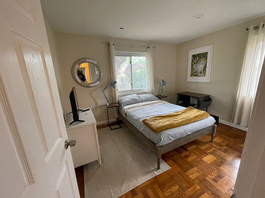 Furnished Finder property 898463_1 photo 5