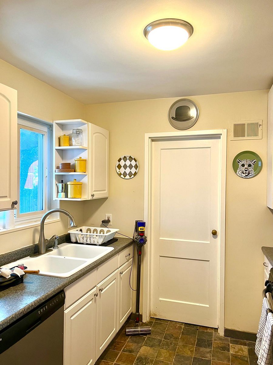 Furnished Finder property 898463_1 photo 13