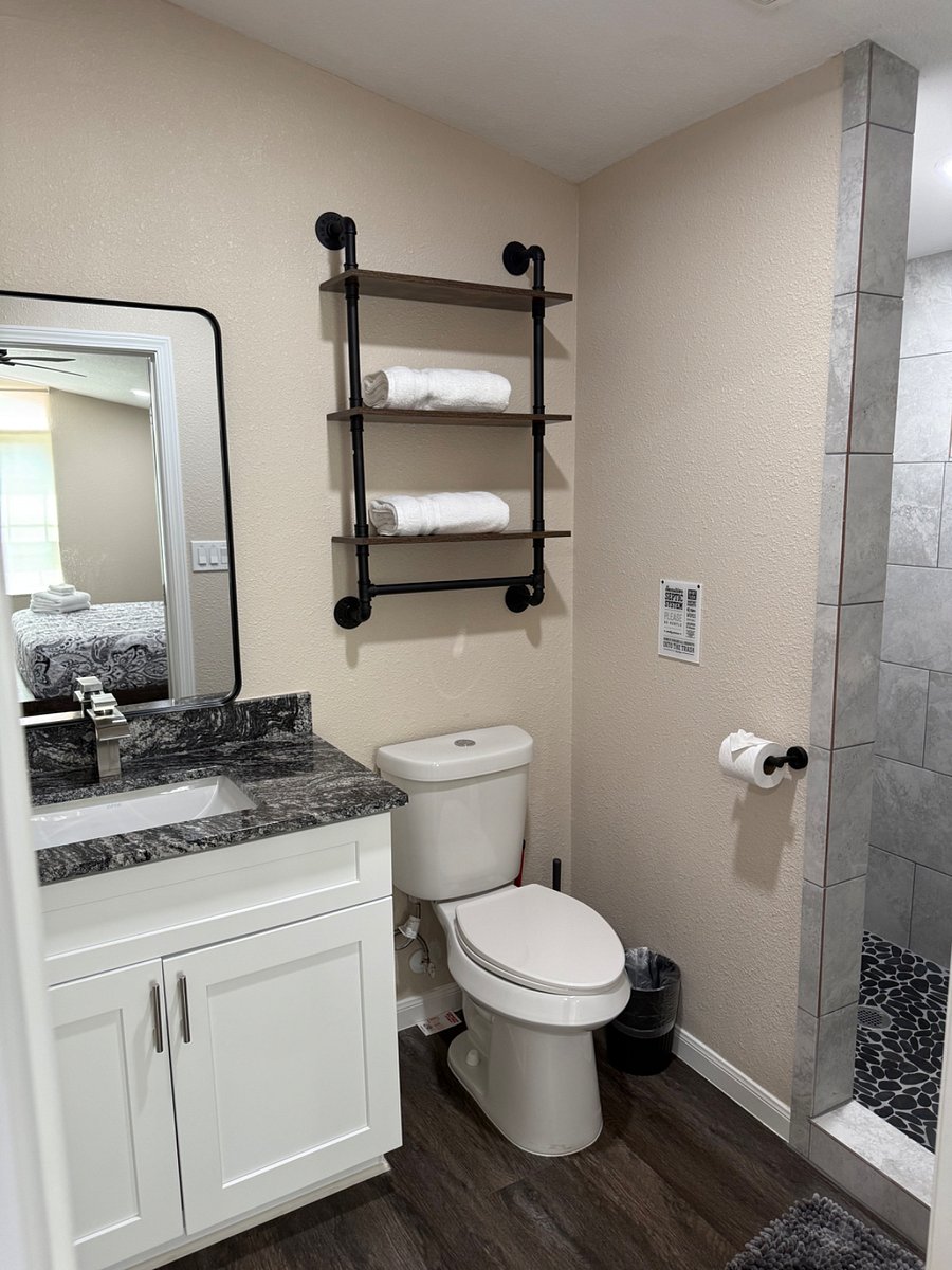 Furnished Finder property 898471_1 photo 5