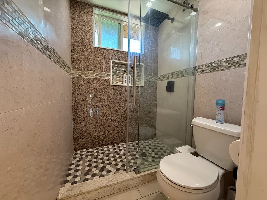 Furnished Finder property 898476_1 photo 21