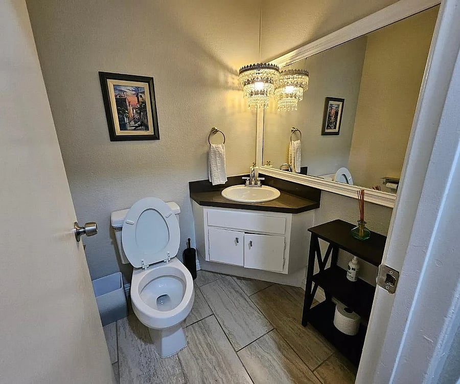 Furnished Finder property 898479_1 photo 9