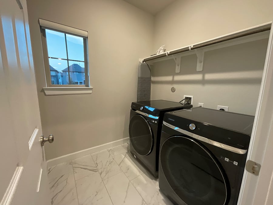 Furnished Finder property 898481_1 photo 16
