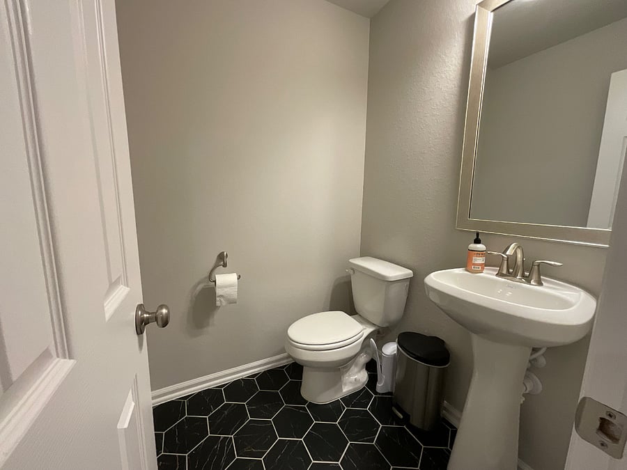 Furnished Finder property 898481_1 photo 19