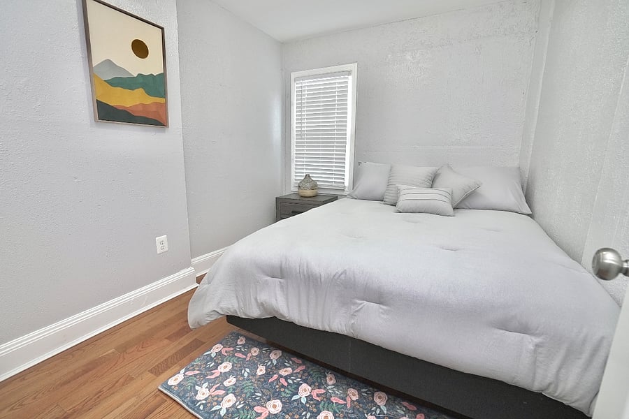 Furnished Finder property 898484_1 photo 7