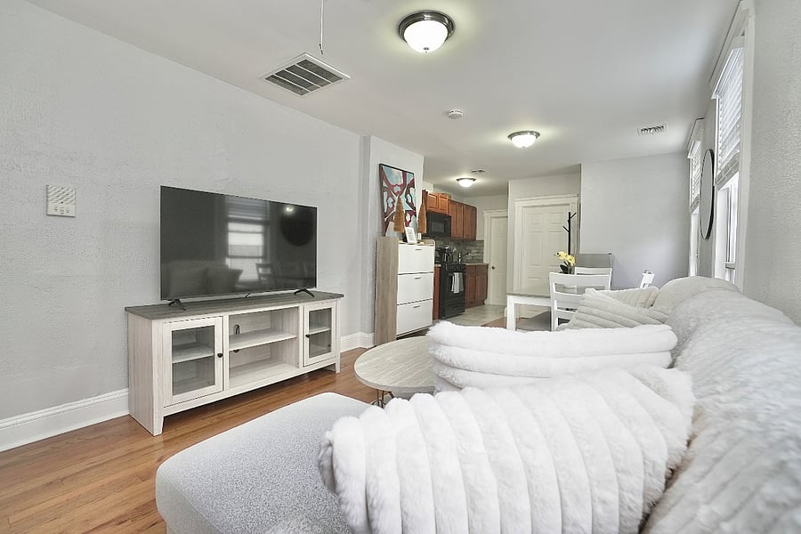 Furnished Finder property 898484_1 photo 10