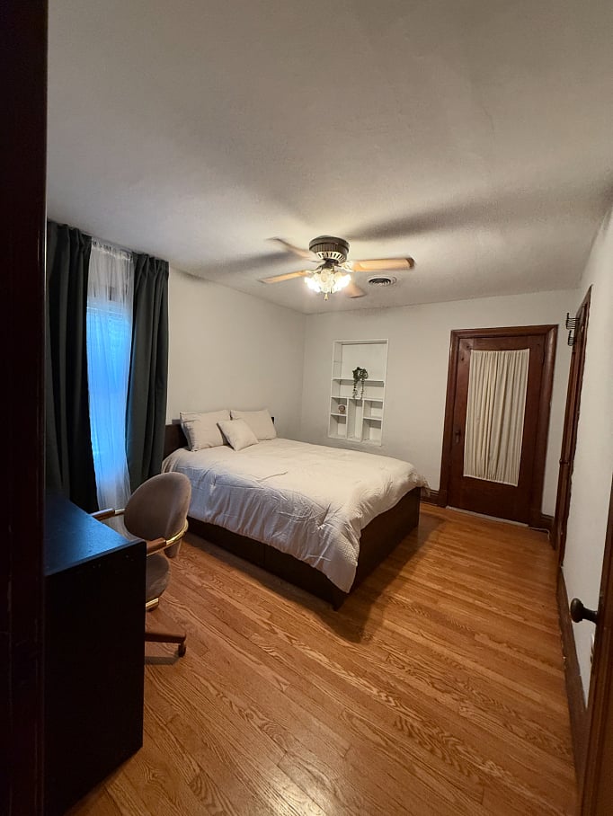 Furnished Finder property 898485_1 photo 5