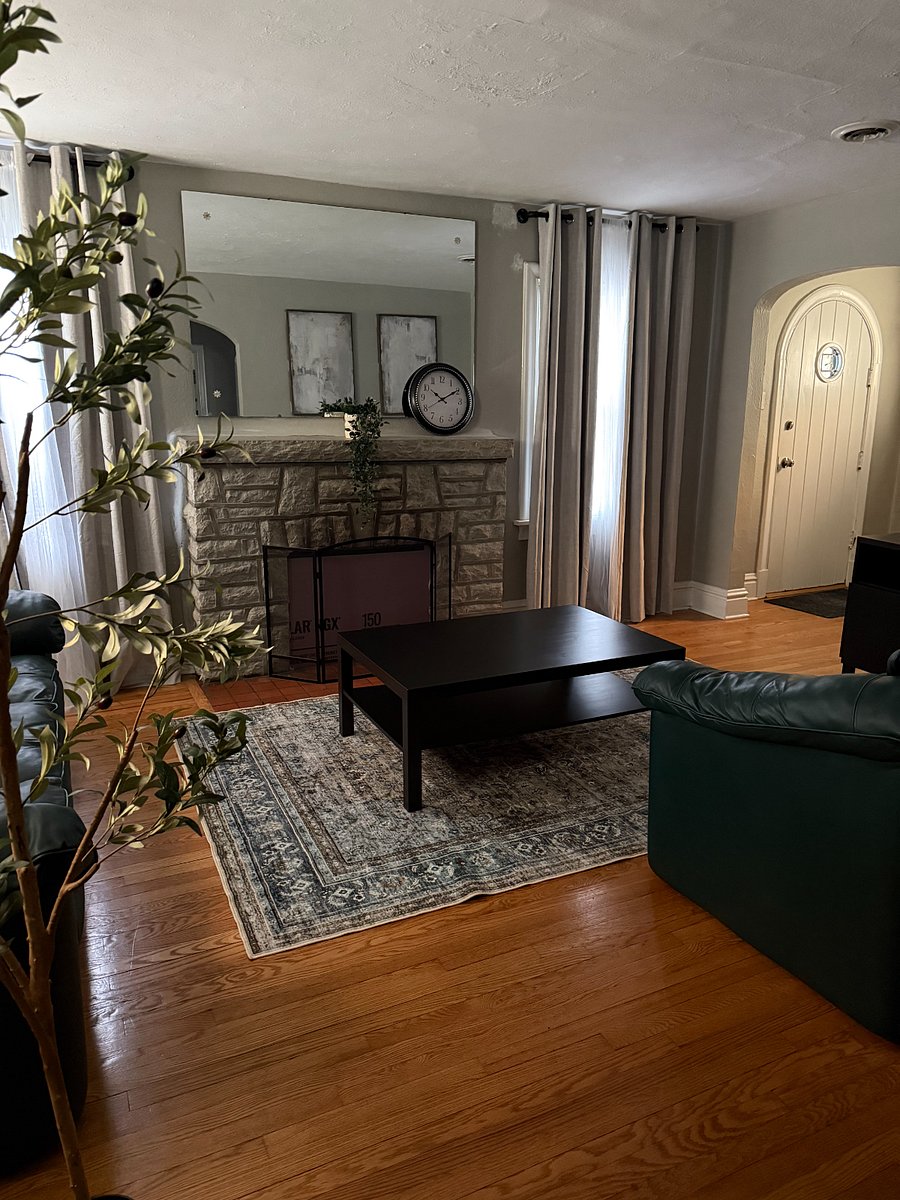 Furnished Finder property 898485_1 photo 3