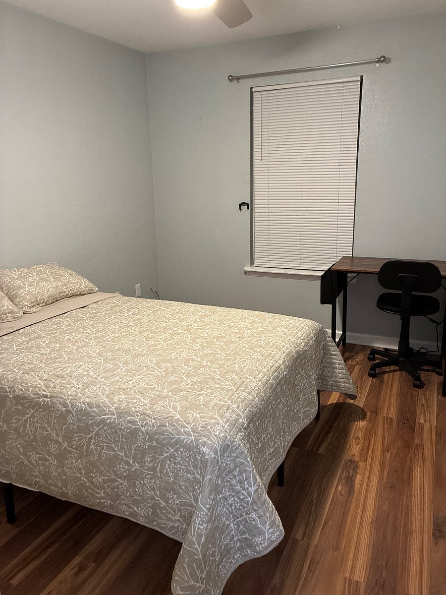 Furnished Finder property 898492_1 photo 3