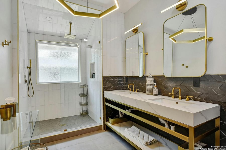 Furnished Finder property 898497_1 photo 10