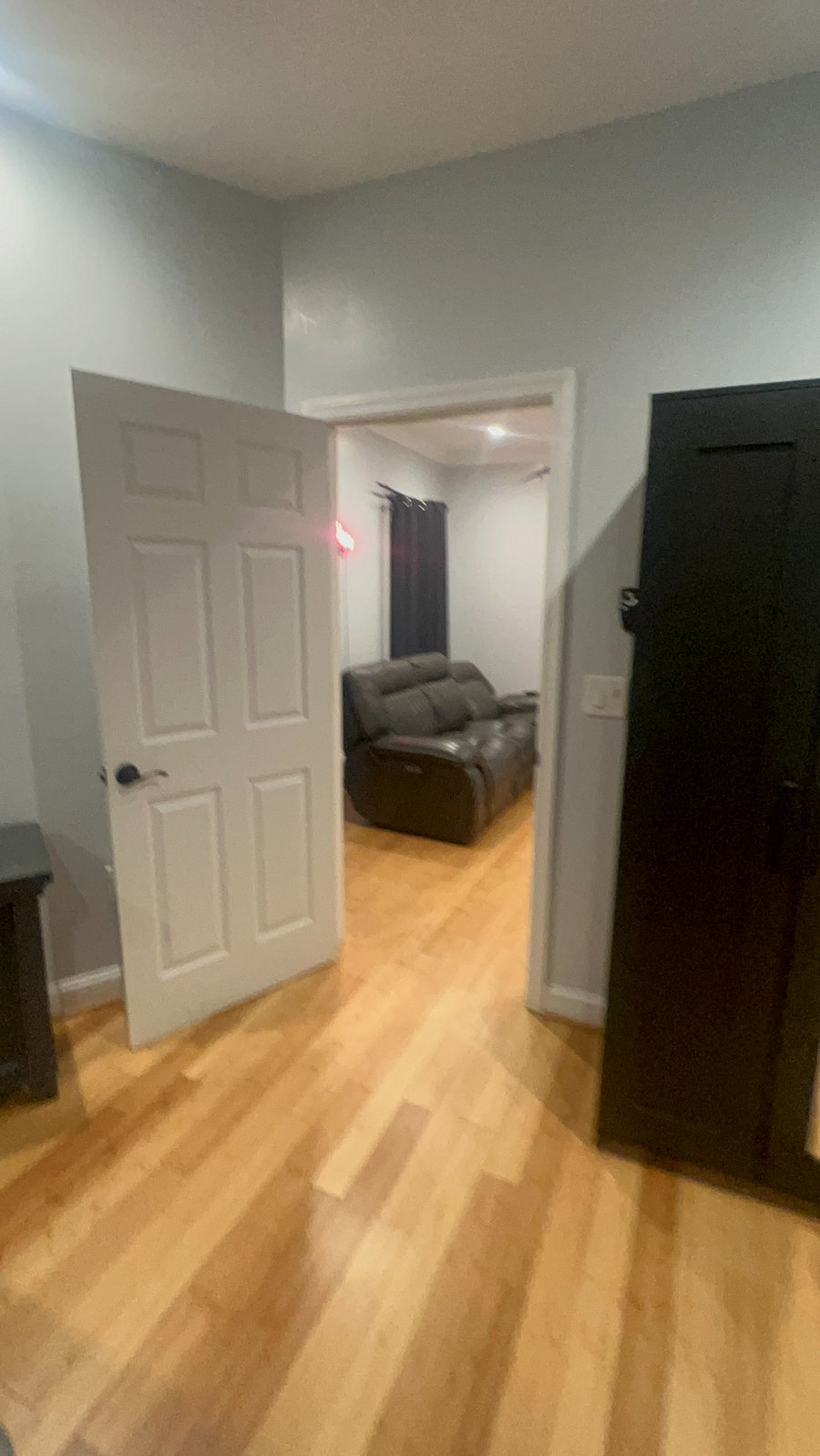 Furnished Finder property 898502_1 photo 22