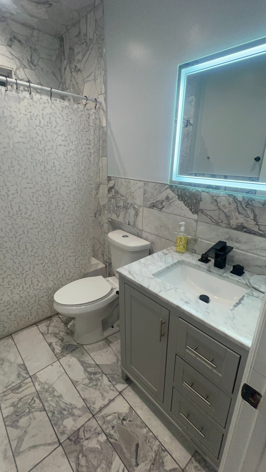 Furnished Finder property 898502_2 photo 28