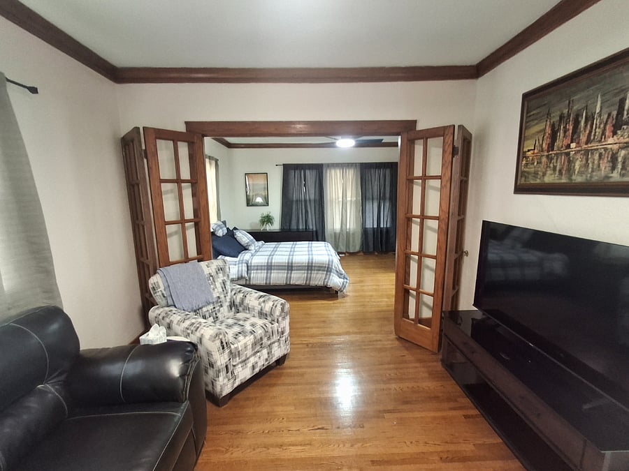 Furnished Finder property 898504_1 photo 9