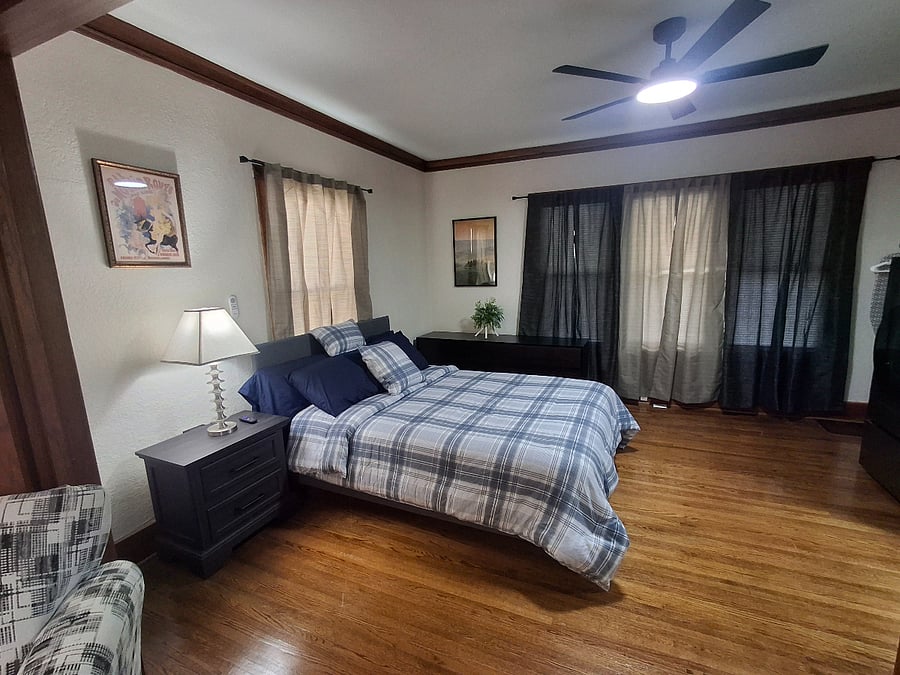 Furnished Finder property 898504_1 photo 10