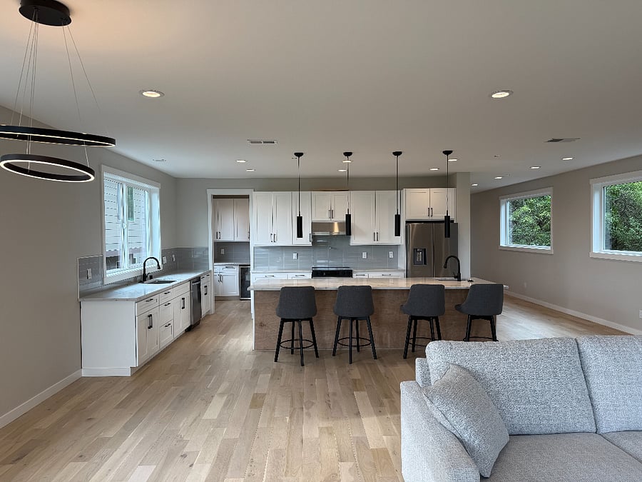 Furnished Finder property 898507_1 photo 7