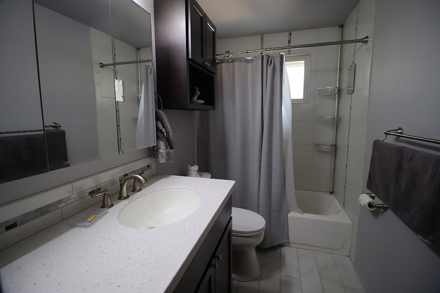 Upstairs Bathroom 1
