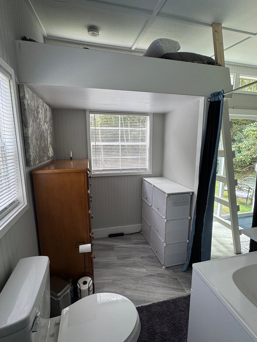 Furnished Finder property 898525_1 photo 6