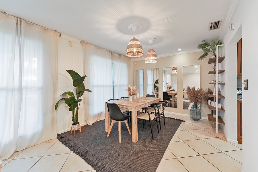 Furnished Finder property 898532_1 photo 13
