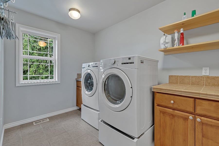 Furnished Finder property 898536_1 photo 22