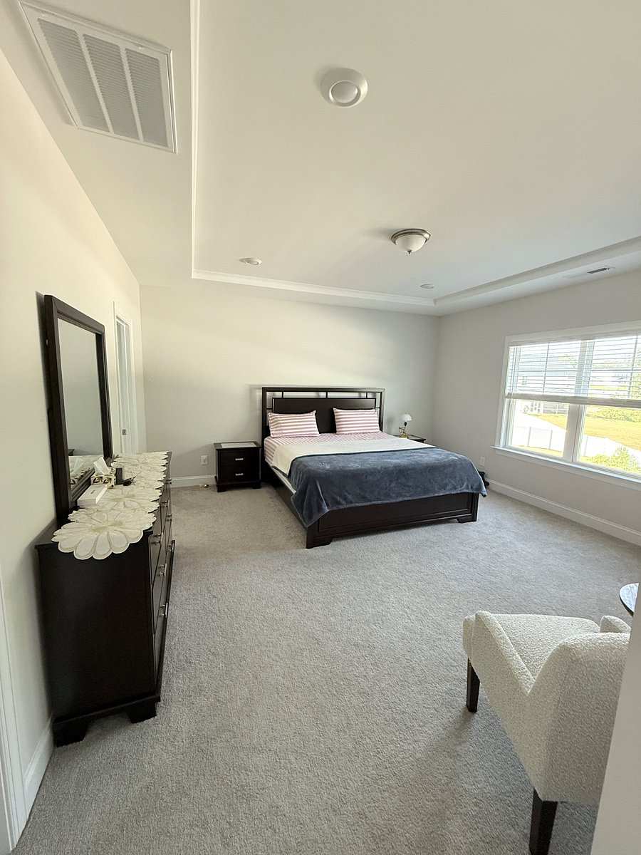 Furnished Finder property 898549_1 photo 15