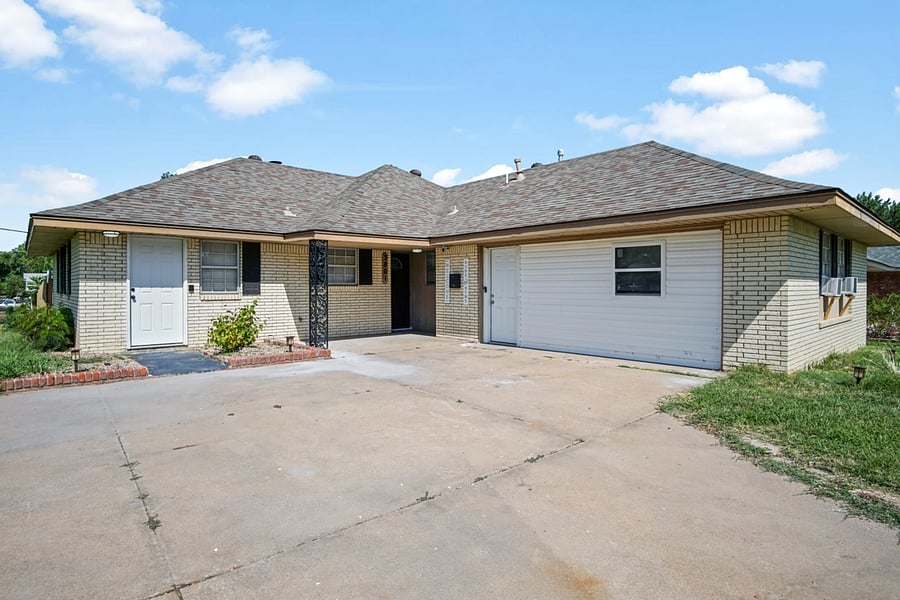 Furnished Finder property 898553_1 photo 22
