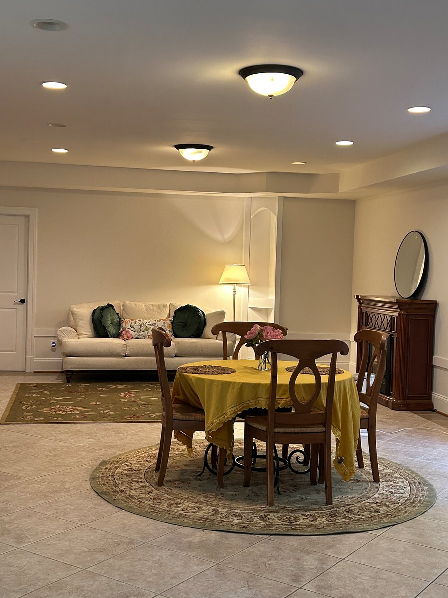 Furnished Finder property 898555_1 photo 3