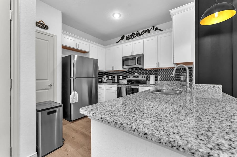 Furnished Finder property 898559_1 photo 12