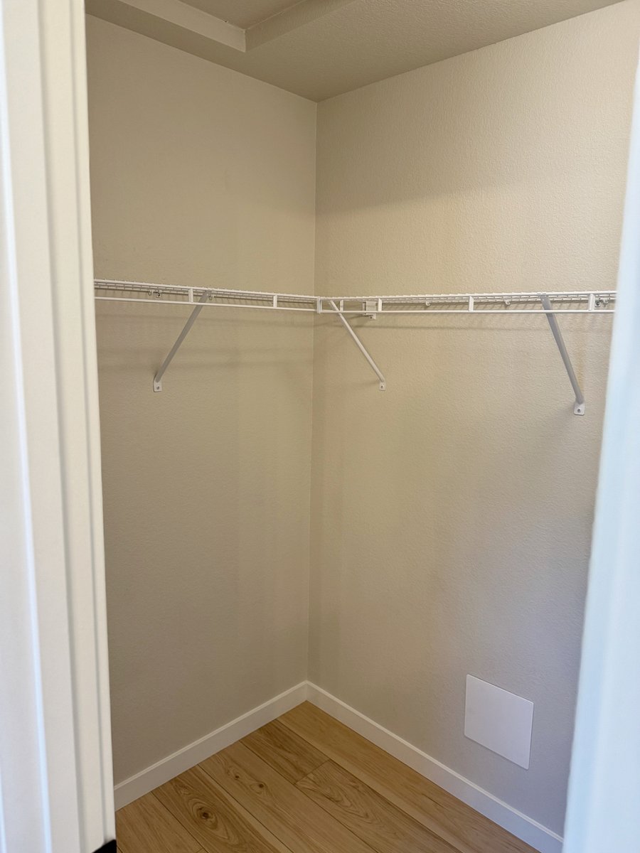 Furnished Finder property 898567_1 photo 11