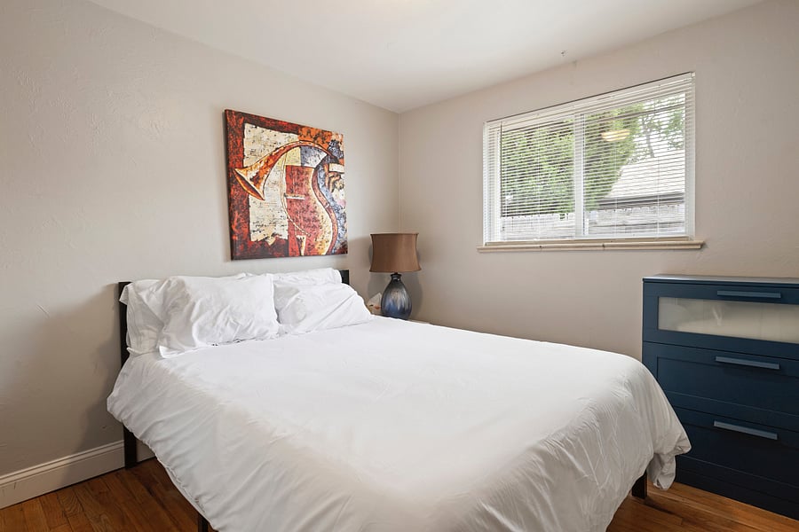 Furnished Finder property 898596_1 photo 4