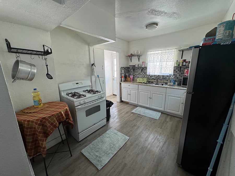 Furnished Finder property 898598_1 photo 5