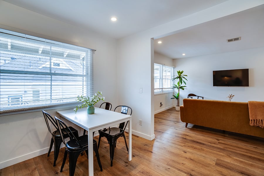 Furnished Finder property 898602_1 photo 8