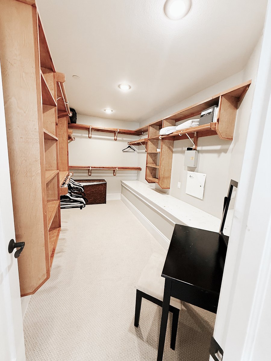 Furnished Finder property 898609_1 photo 23