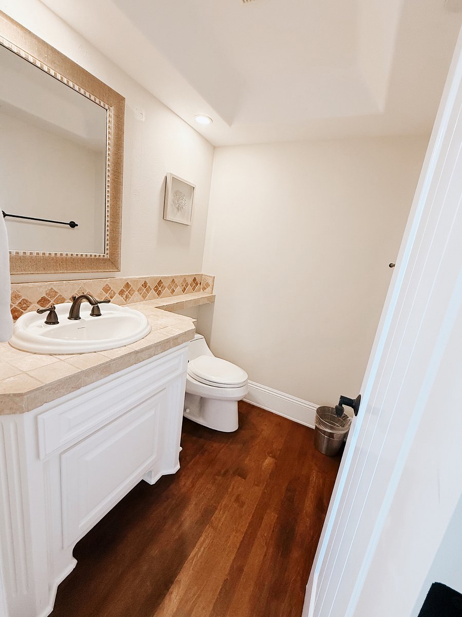 Furnished Finder property 898609_1 photo 17