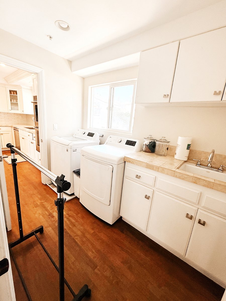 Furnished Finder property 898609_1 photo 16