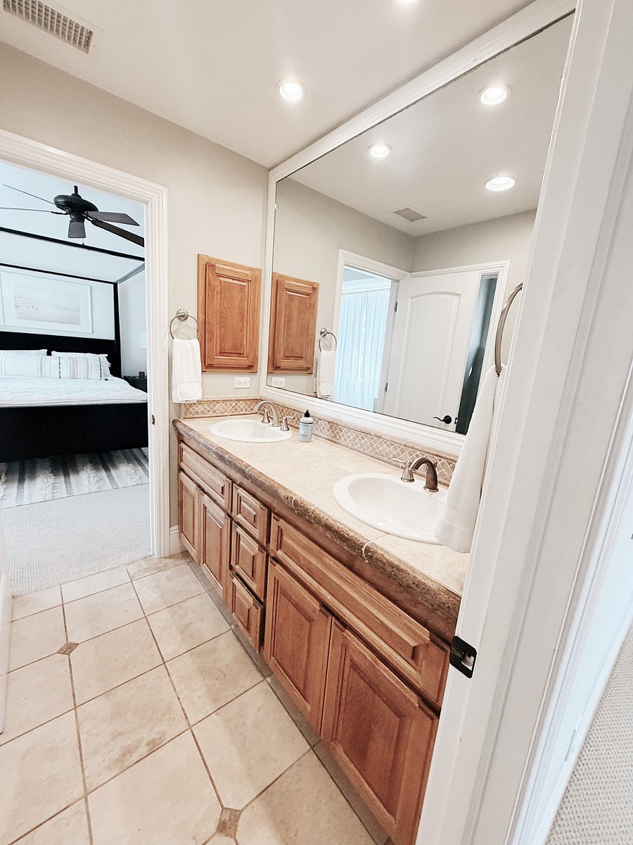 Furnished Finder property 898609_1 photo 30