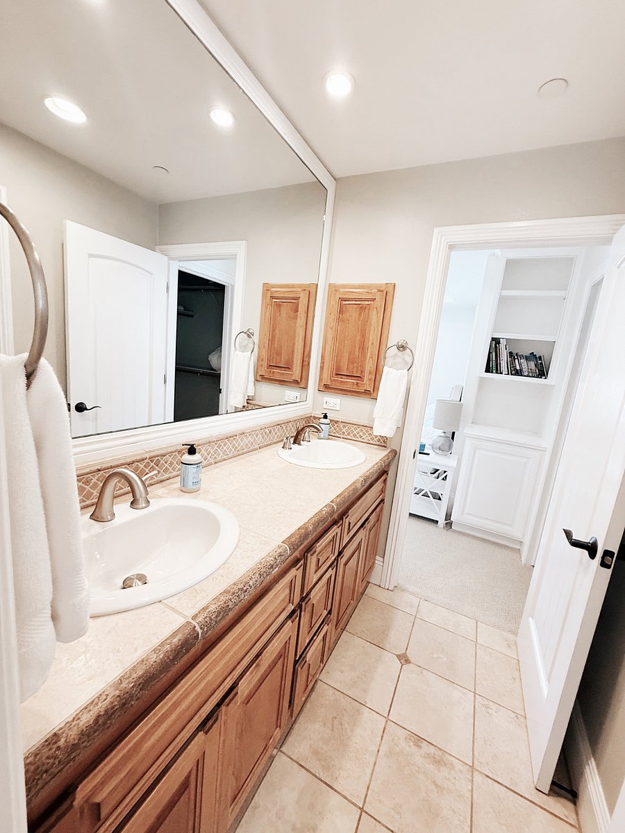 Furnished Finder property 898609_1 photo 31