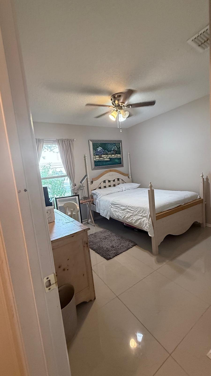 Furnished Finder property 898628_1 photo 3
