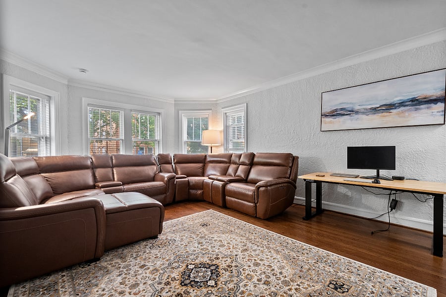 Furnished Finder property 898629_1 photo 3