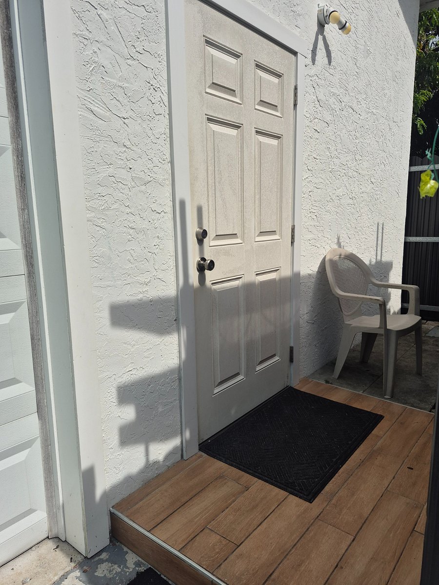 Furnished Finder property 898639_1 photo 11