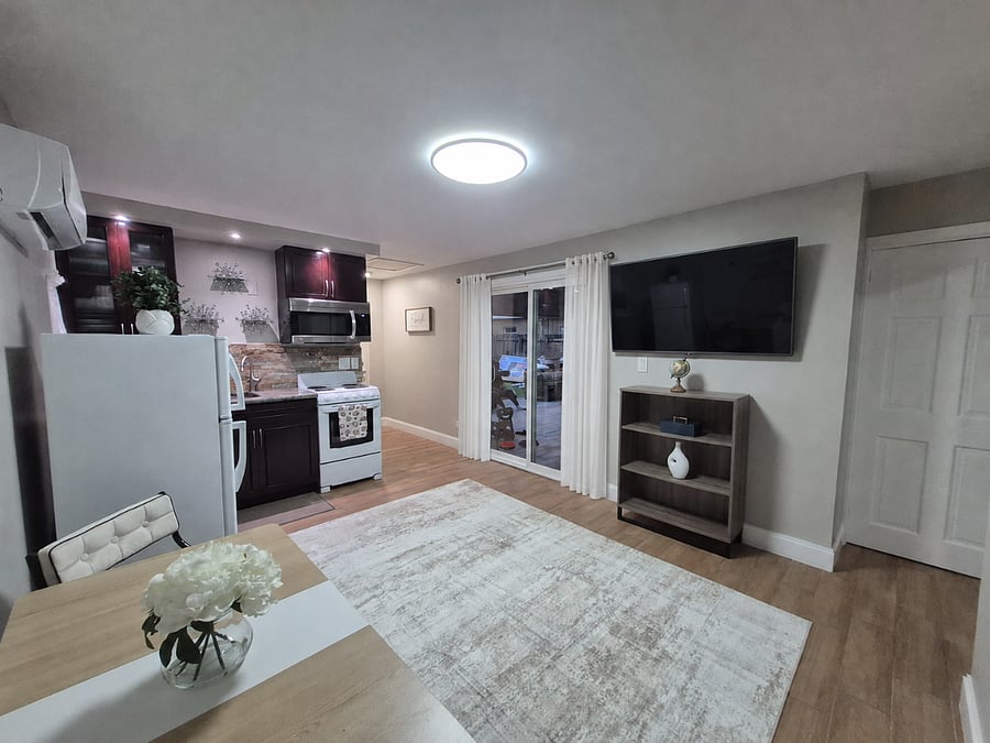 Furnished Finder property 898639_1 photo 8