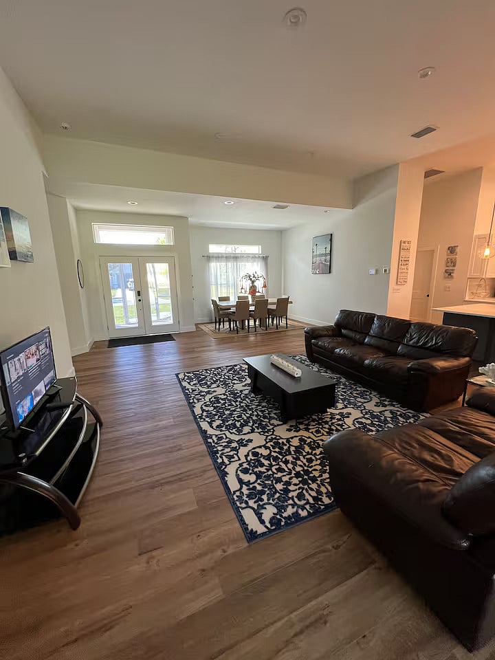 Furnished Finder property 898647_1 photo 3