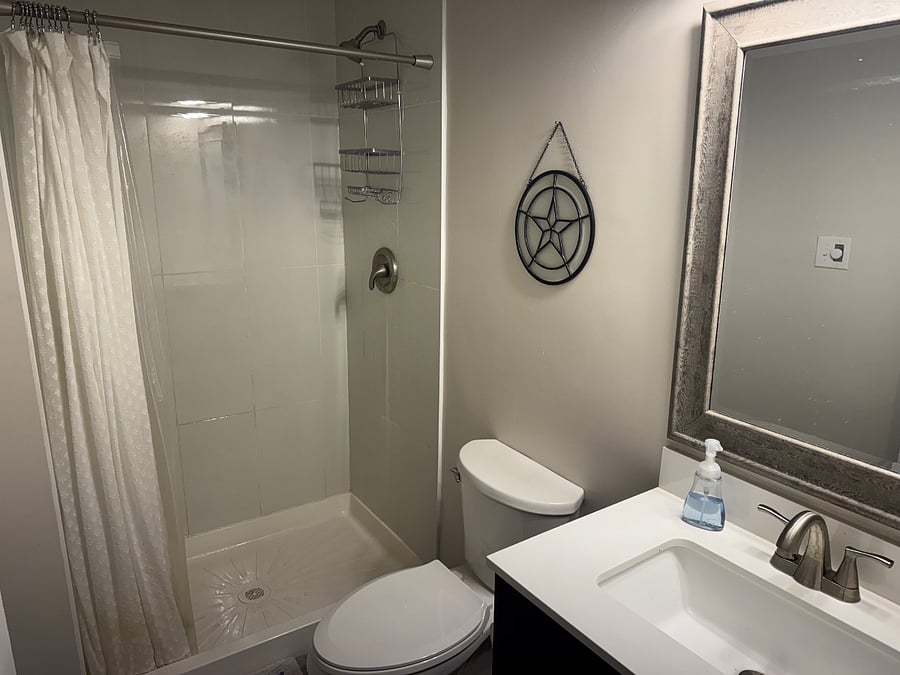 Furnished Finder property 898650_1 photo 3