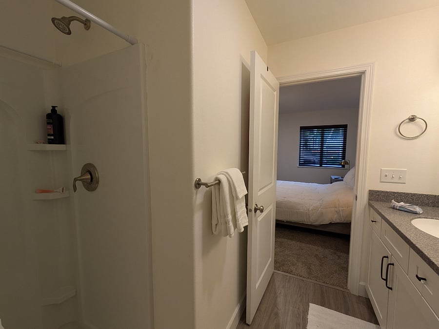 Furnished Finder property 898657_1 photo 6