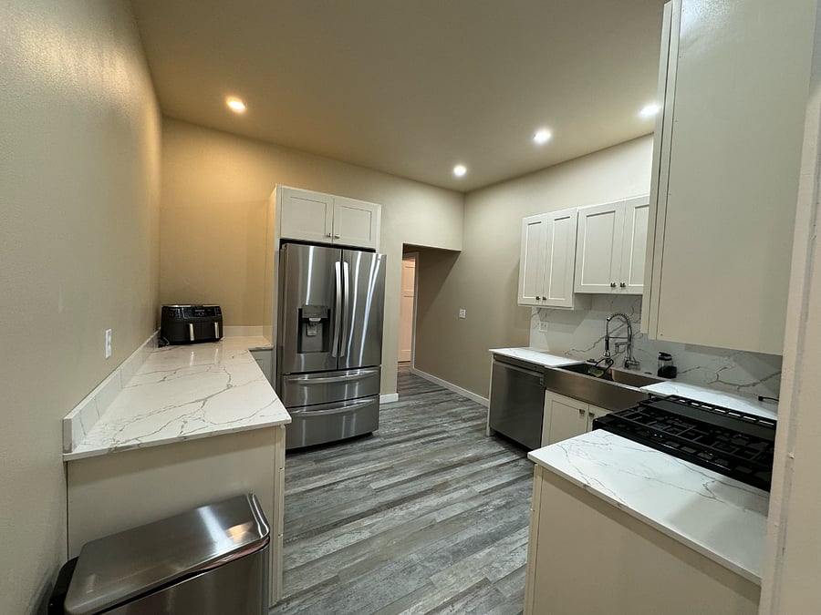 Furnished Finder property 898658_1 photo 4