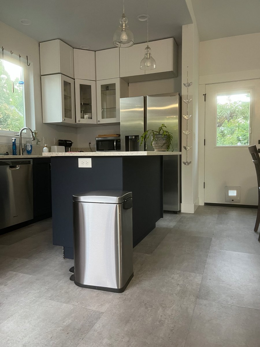 Furnished Finder property 898672_1 photo 8