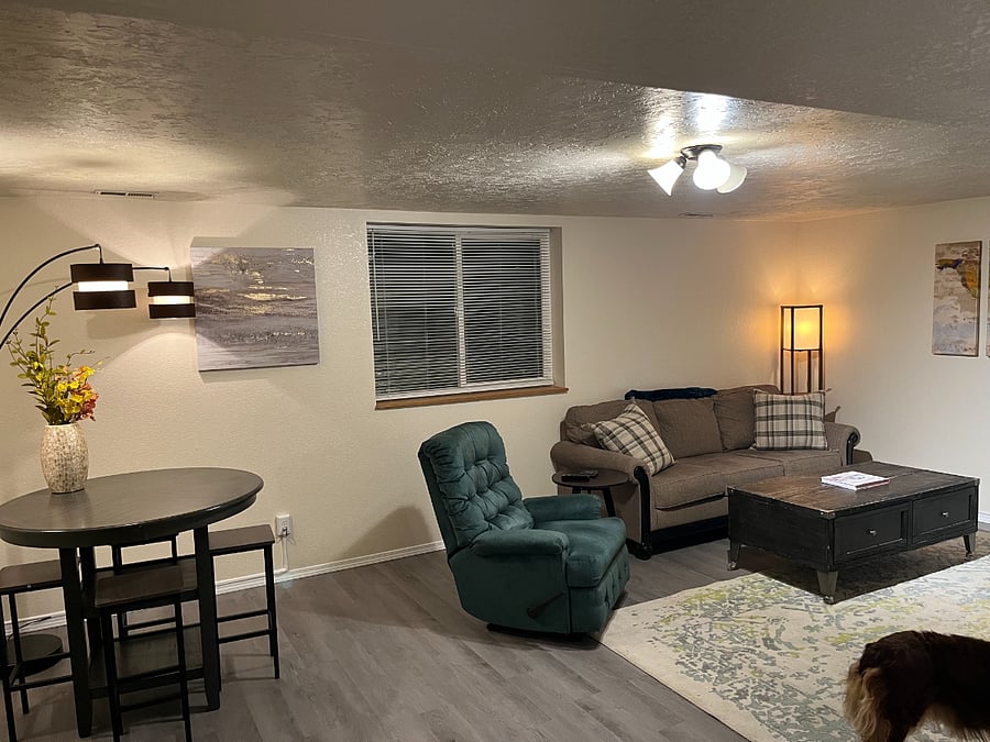 Furnished Finder property 898673_1 photo 3
